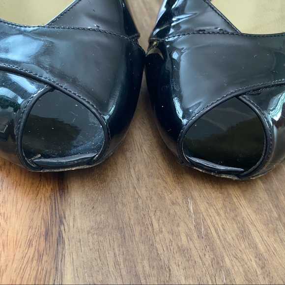 Bruno Magli Sandals - Picture 3 of 15